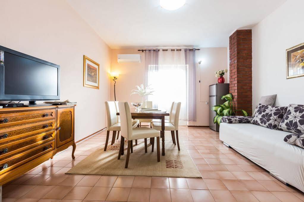 Apartments&Rooms Hosana Zadar Buitenkant foto